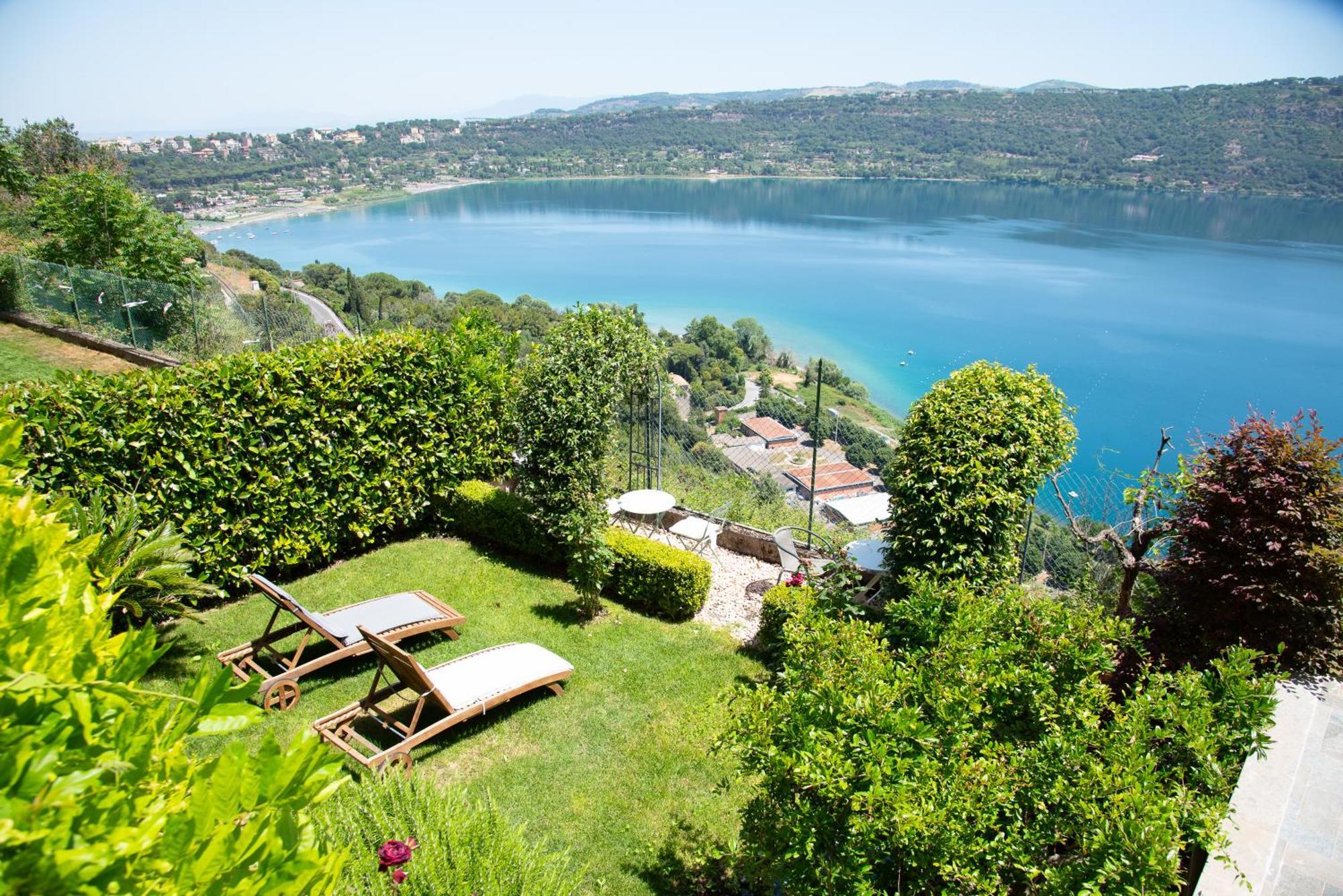 Giardino Sul Apartment *